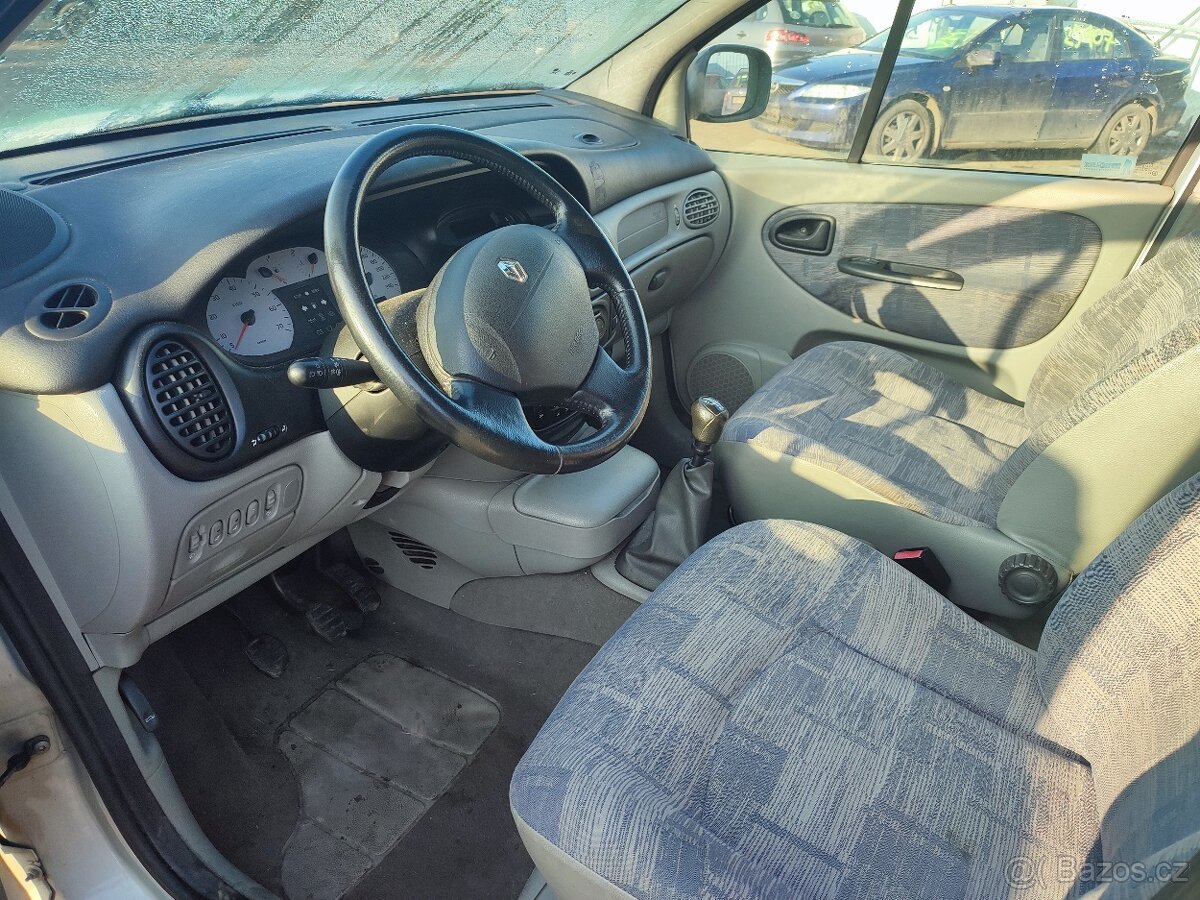 Renault Megane Scenic č. 2057 - 3
