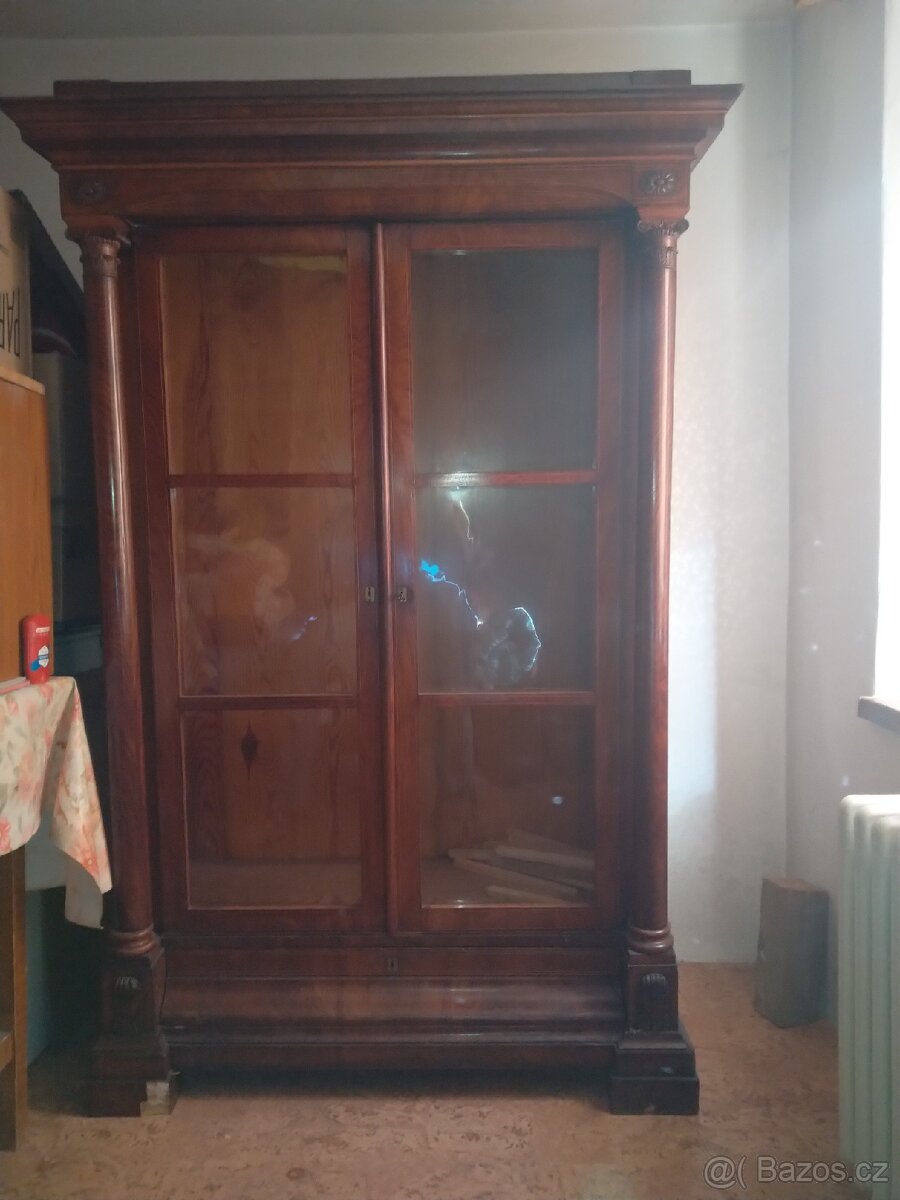 Prodám knihovnu 1837 - 3