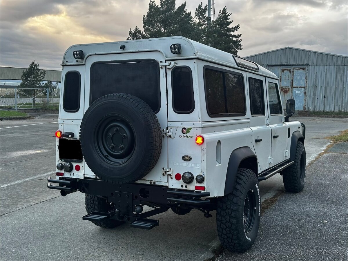 Land Rover Defender 110 STW