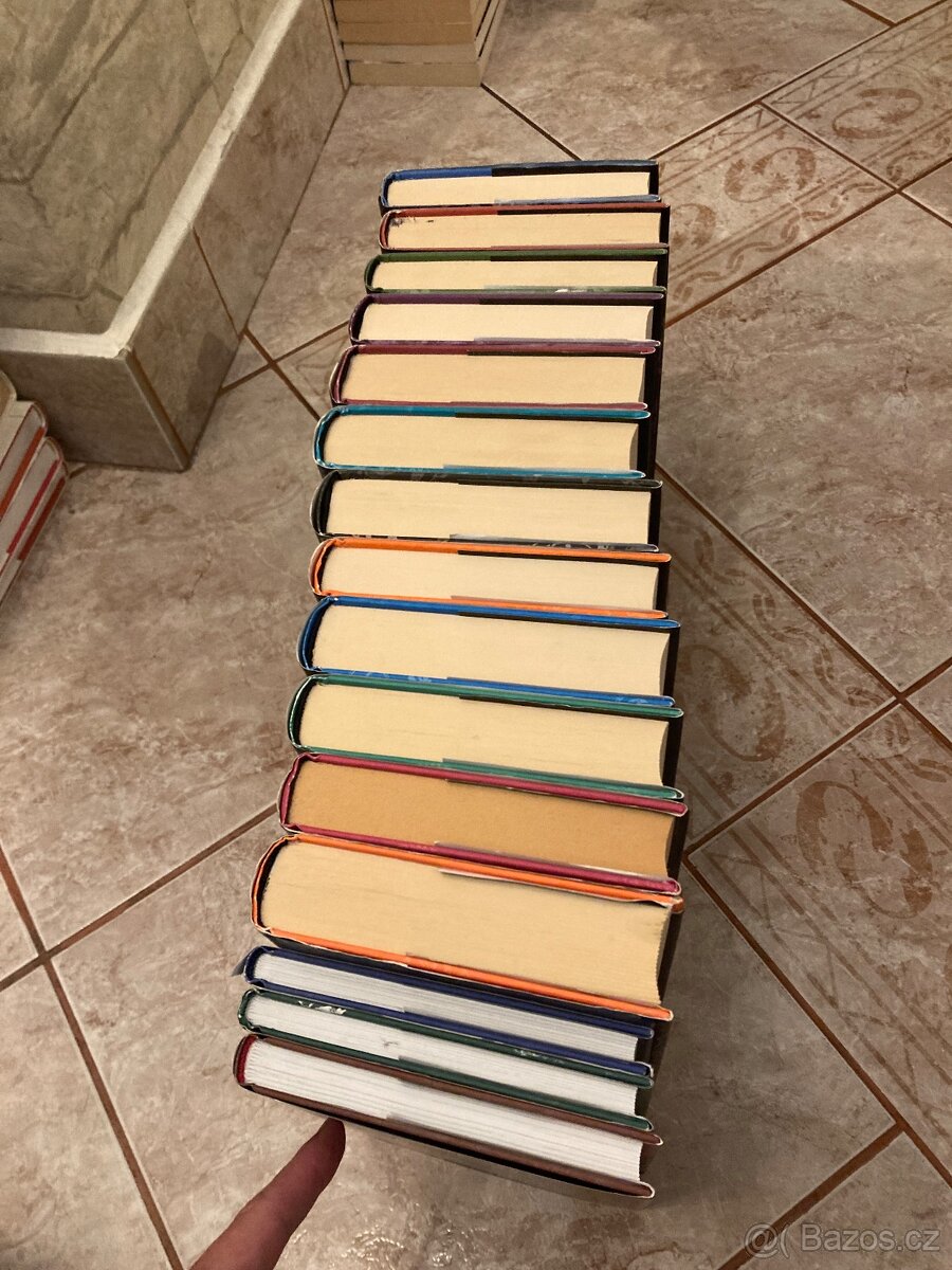 Škola noci 1- 12 komplet + 3 novely - 3