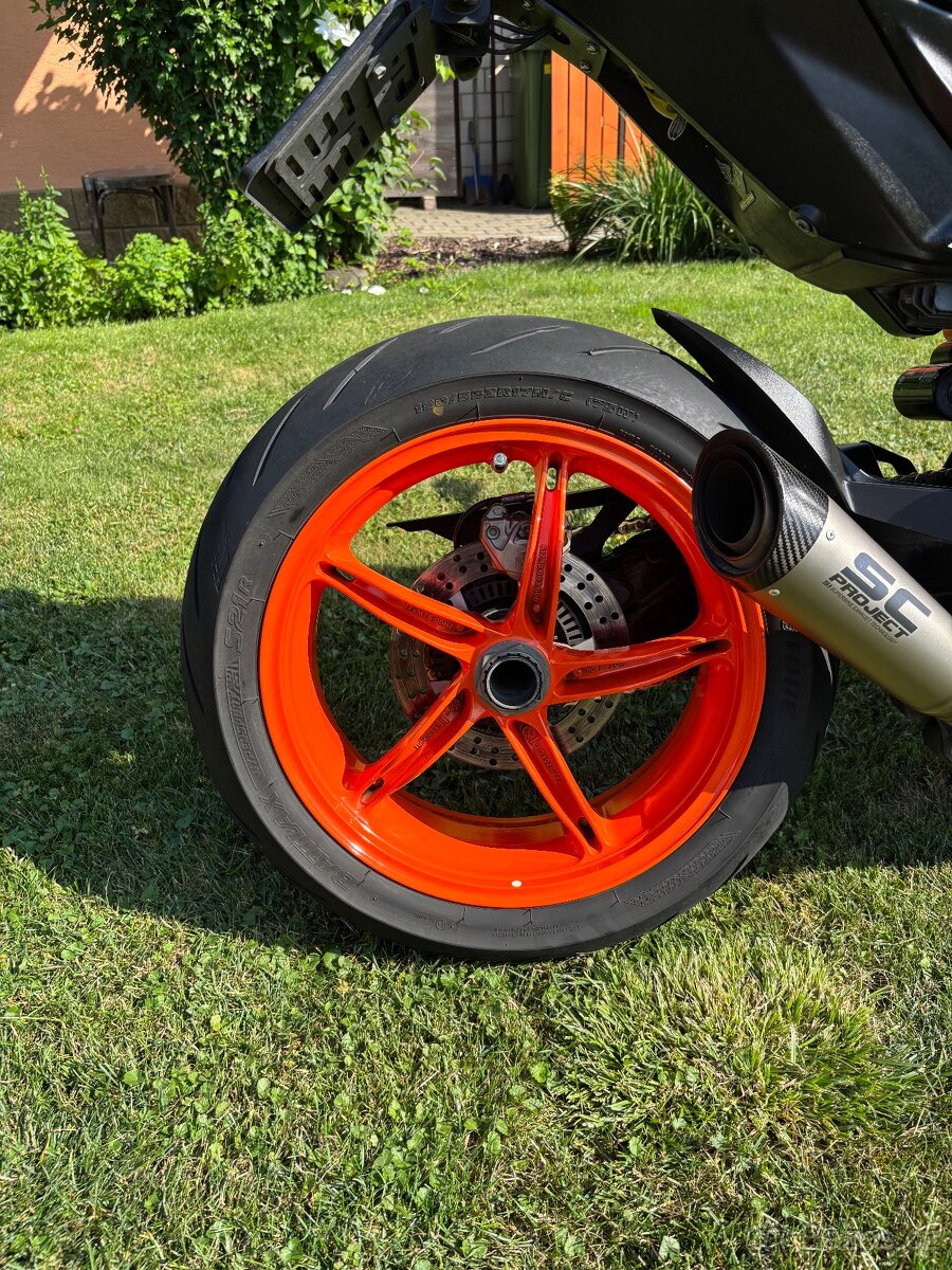 Ktm superduke 1290r - 3