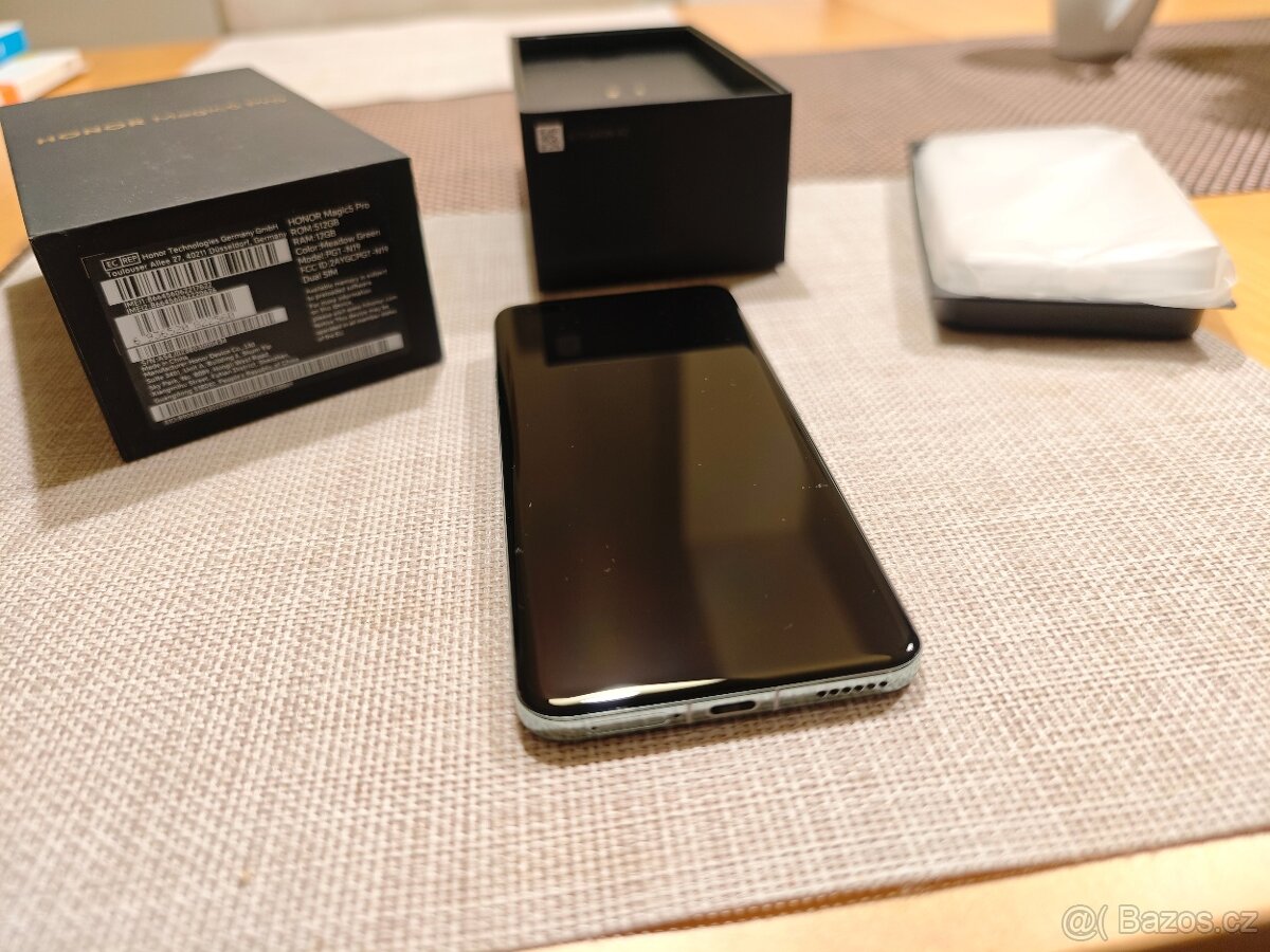 Honor Magic5 pro - 3