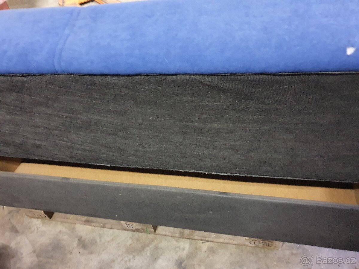 Rozkládací gauč - 3