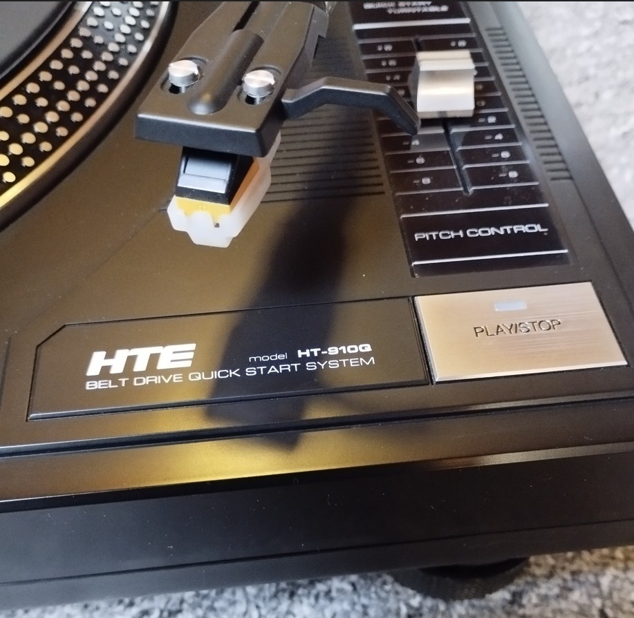 Gramofon HTE HT-910Q - 3