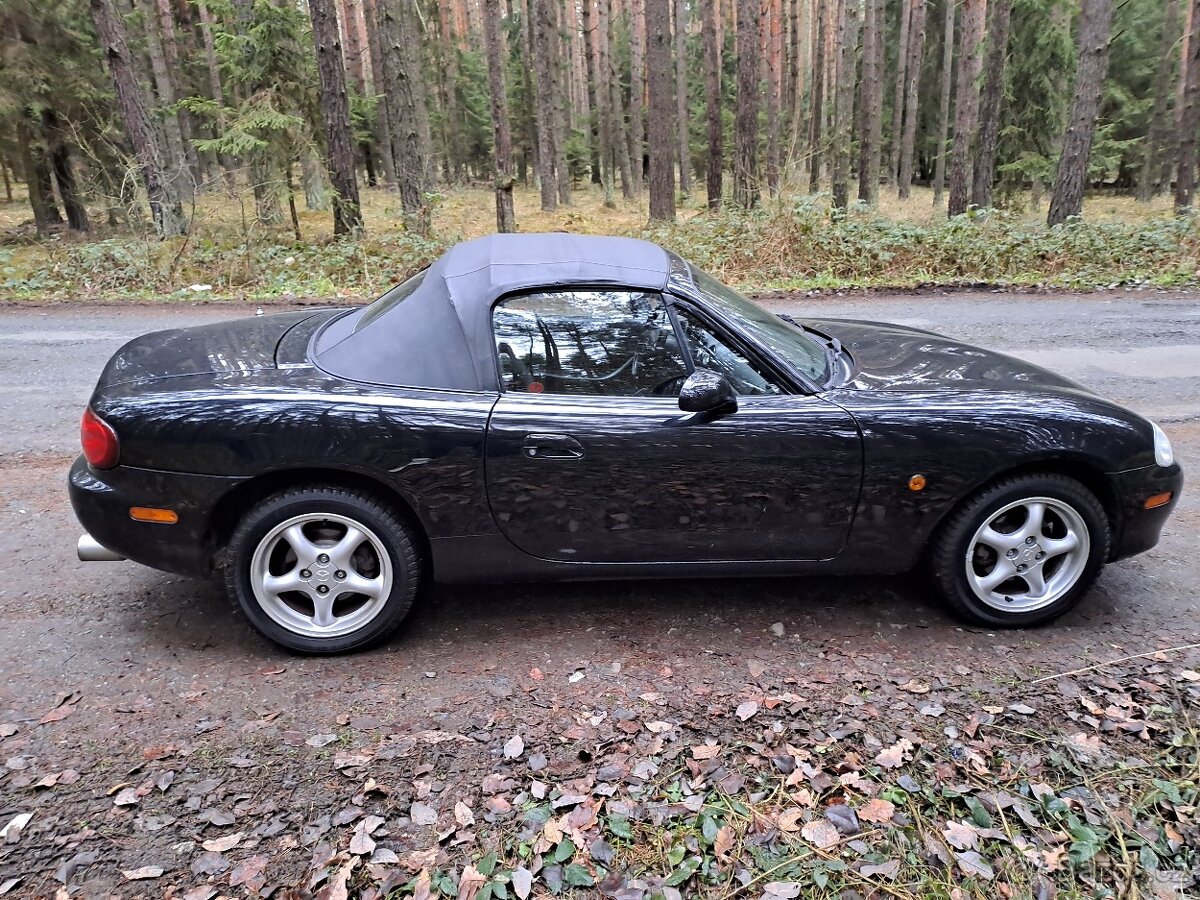 Mazda mx-5 - 3