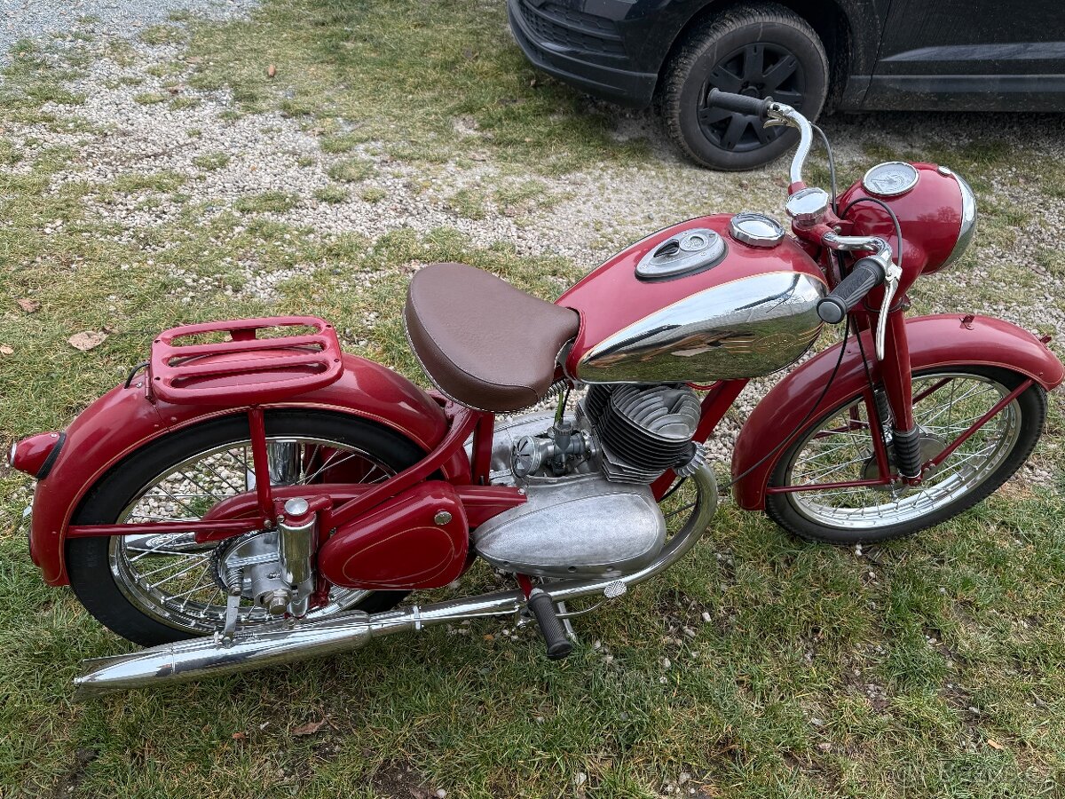 Jawa Pérák 350/18 - 3