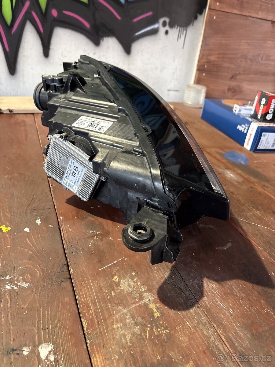 Levé světlo Škoda Scala - 3