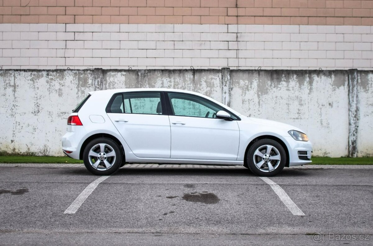 Volkswagen Golf 1.2 TSI Comfortline - 3