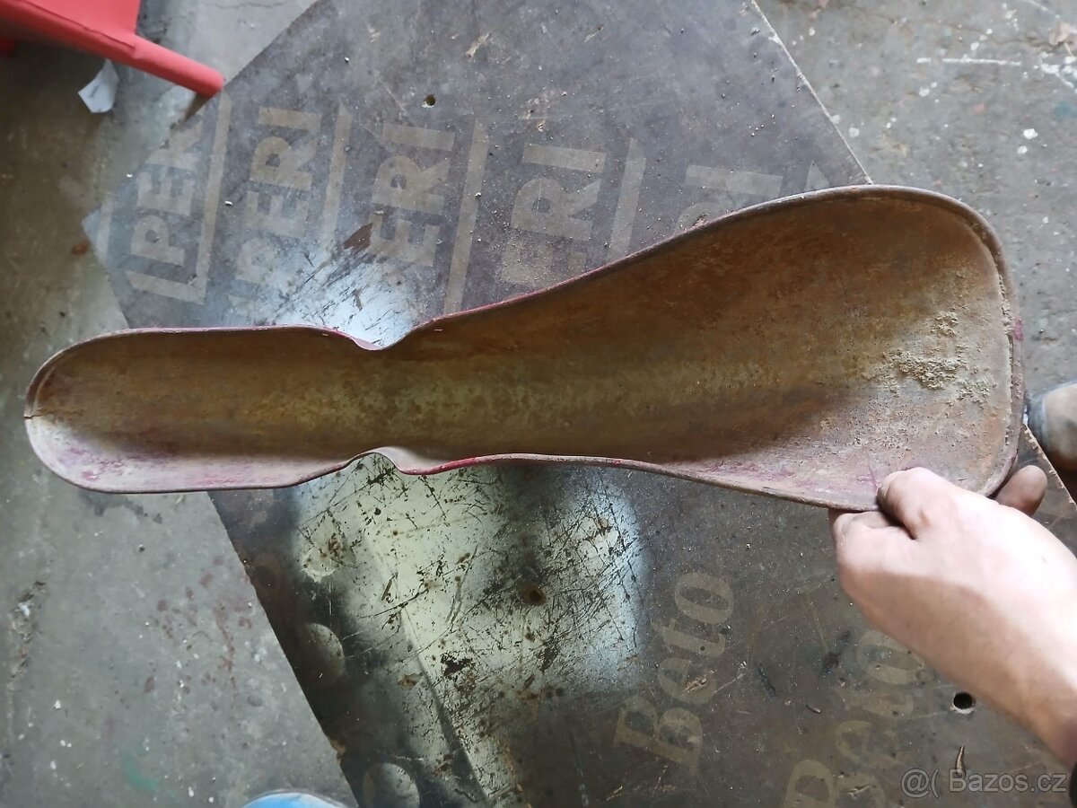 Blatník na Jawa 555 - 3