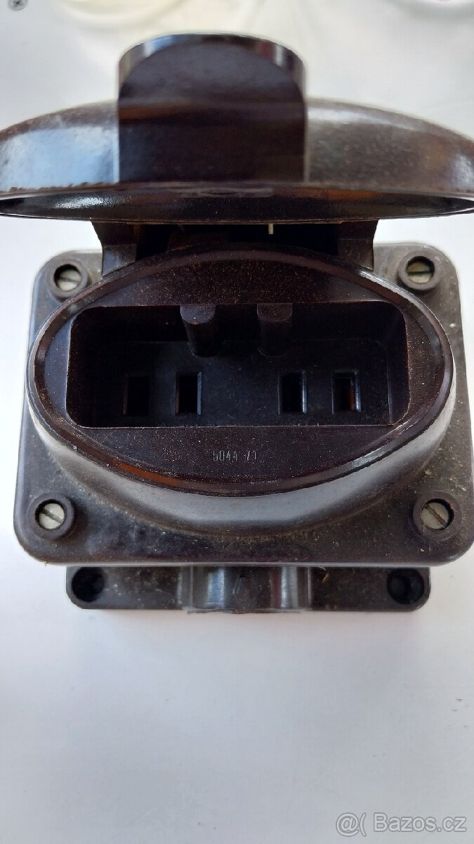 Stropní svítidlo, zásuvka 25A, 380V, zásuvka 16A,380V - 3