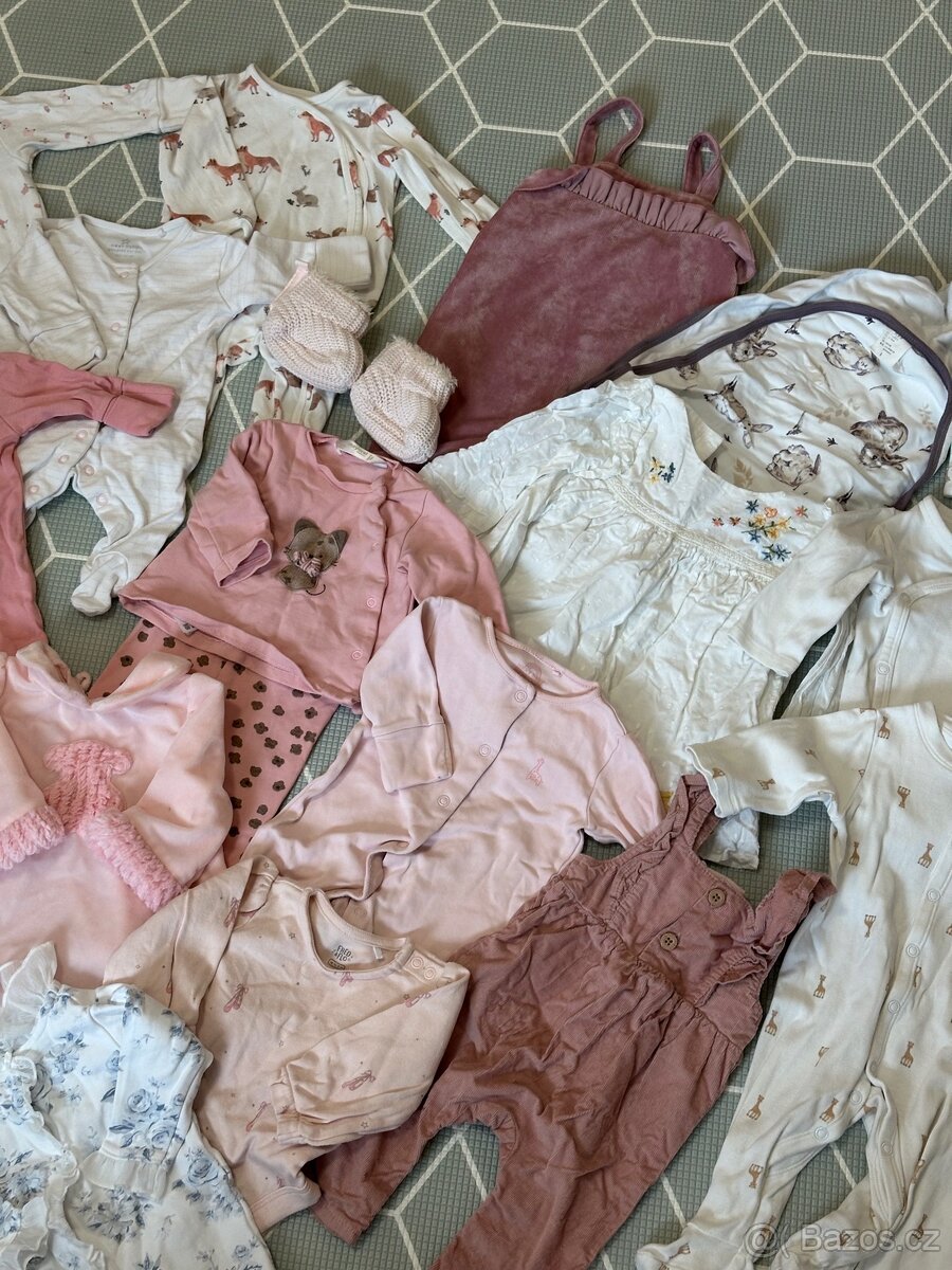 Sada oblečení pro holčičku 0–3 měsíce. - 3