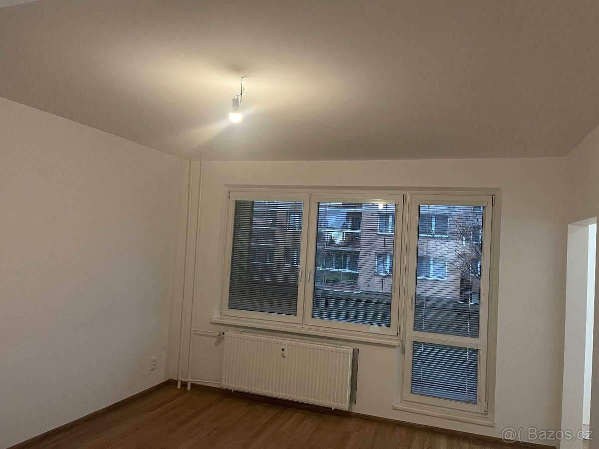 Prodej družstevního bytu 3+1 po kompletní rekonstrukci - 3