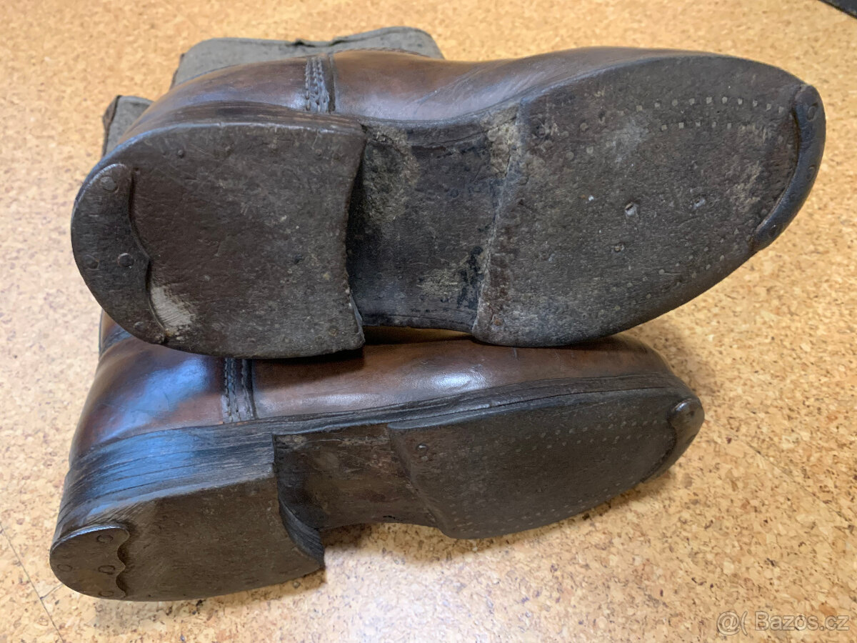 Flokovane stare vojenske zimni kozene boty nemecke WH,SS - 3