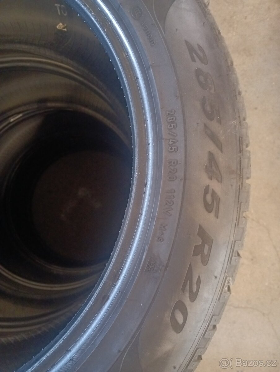 285/45r20 zimní - 3