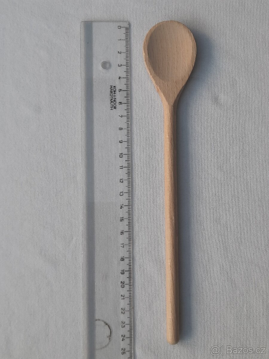 Různé kuchyňské náčiní - 3