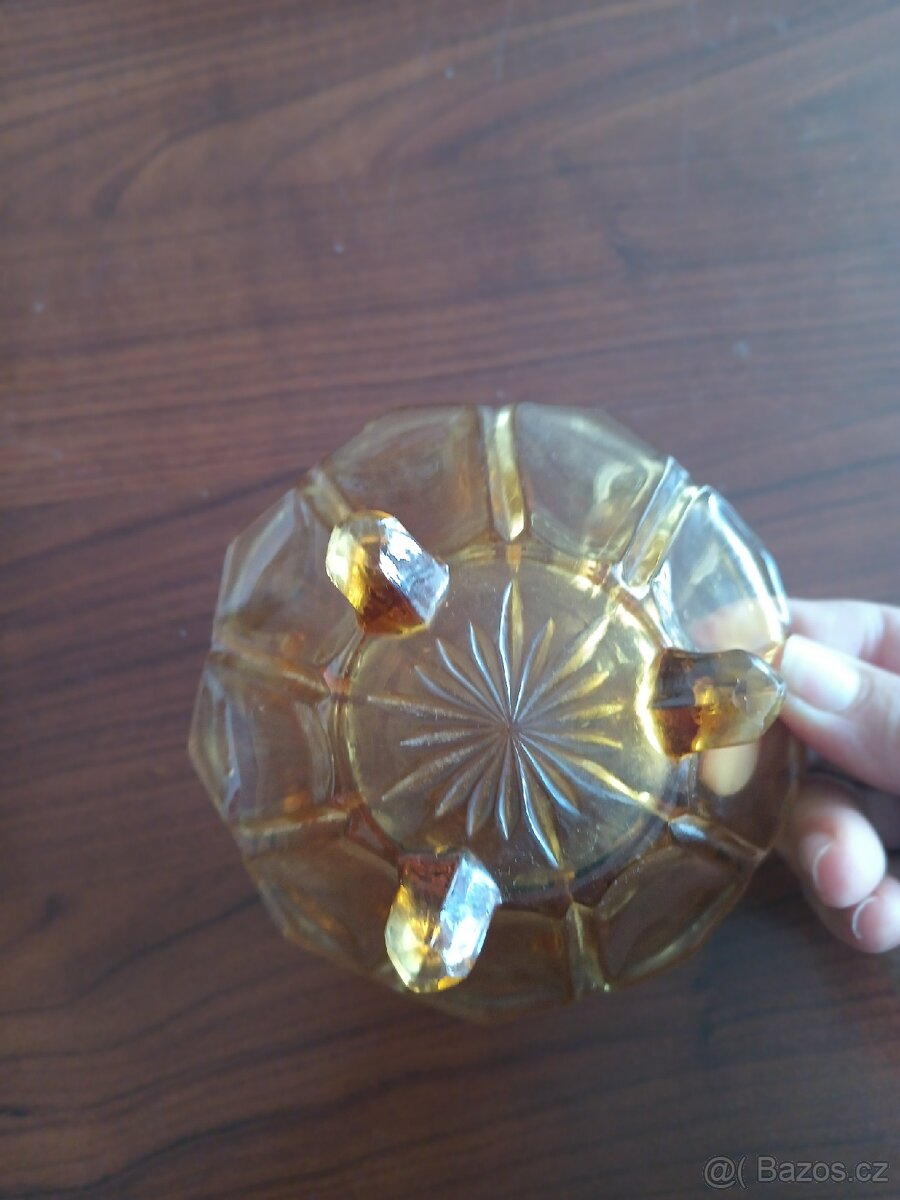 Medové sklo, stará mistička - 3