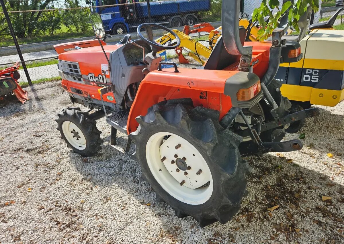 Malotraktor Kubota GL21 4x4 - 3
