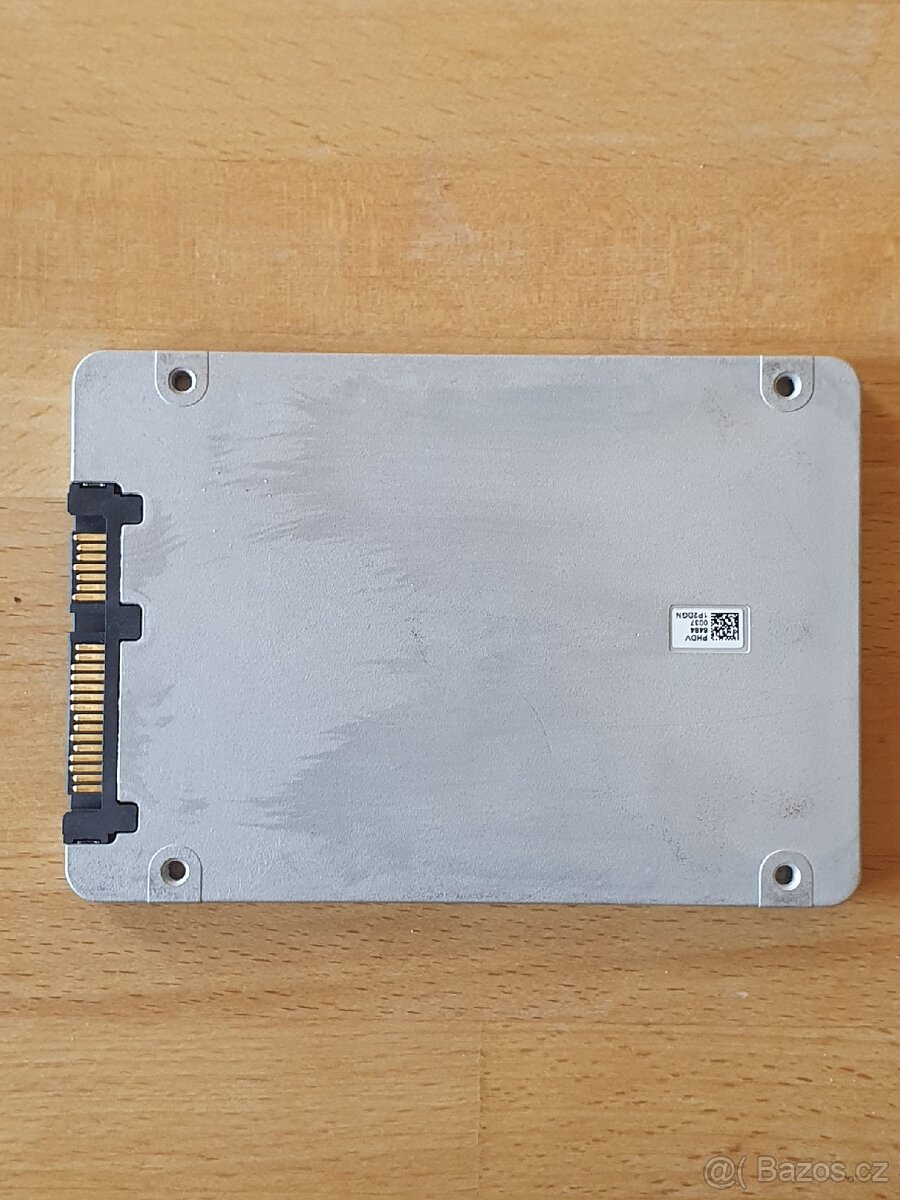 Intel 1,2TB DC S3520 SATA SSD - 3