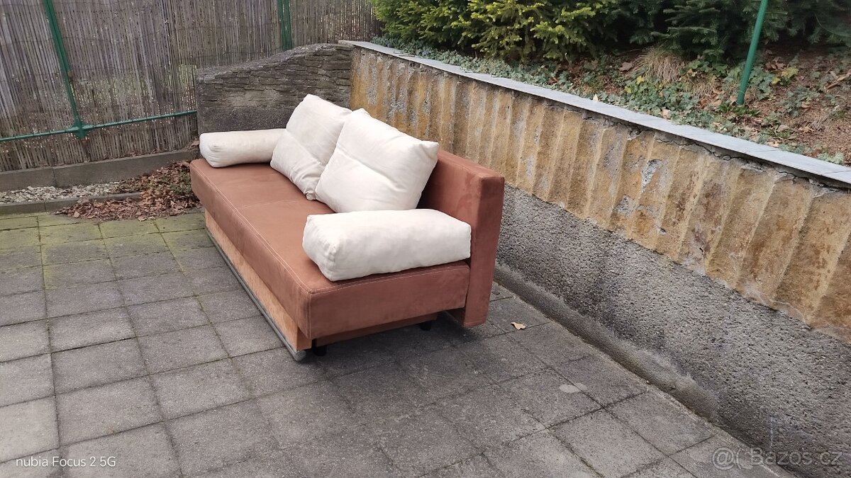 Rozkladaci pohovka - 3