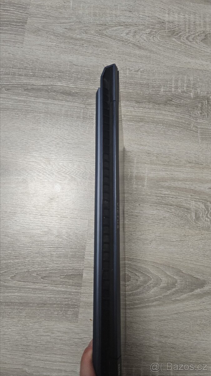 HP Victus herní notebook - 3