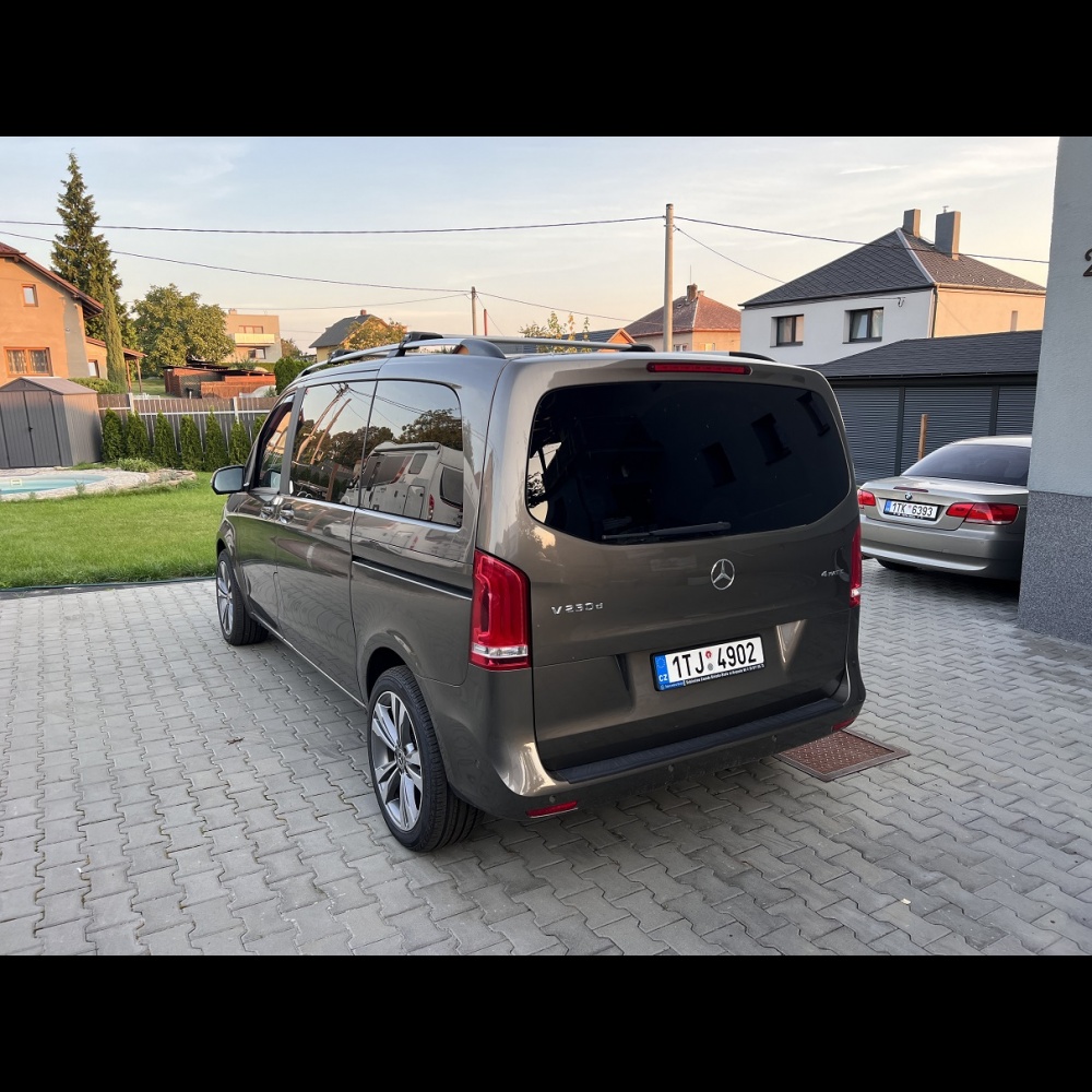 Mercedes-Benz Třída V 4matic, 56 XXX km, top stav - 3