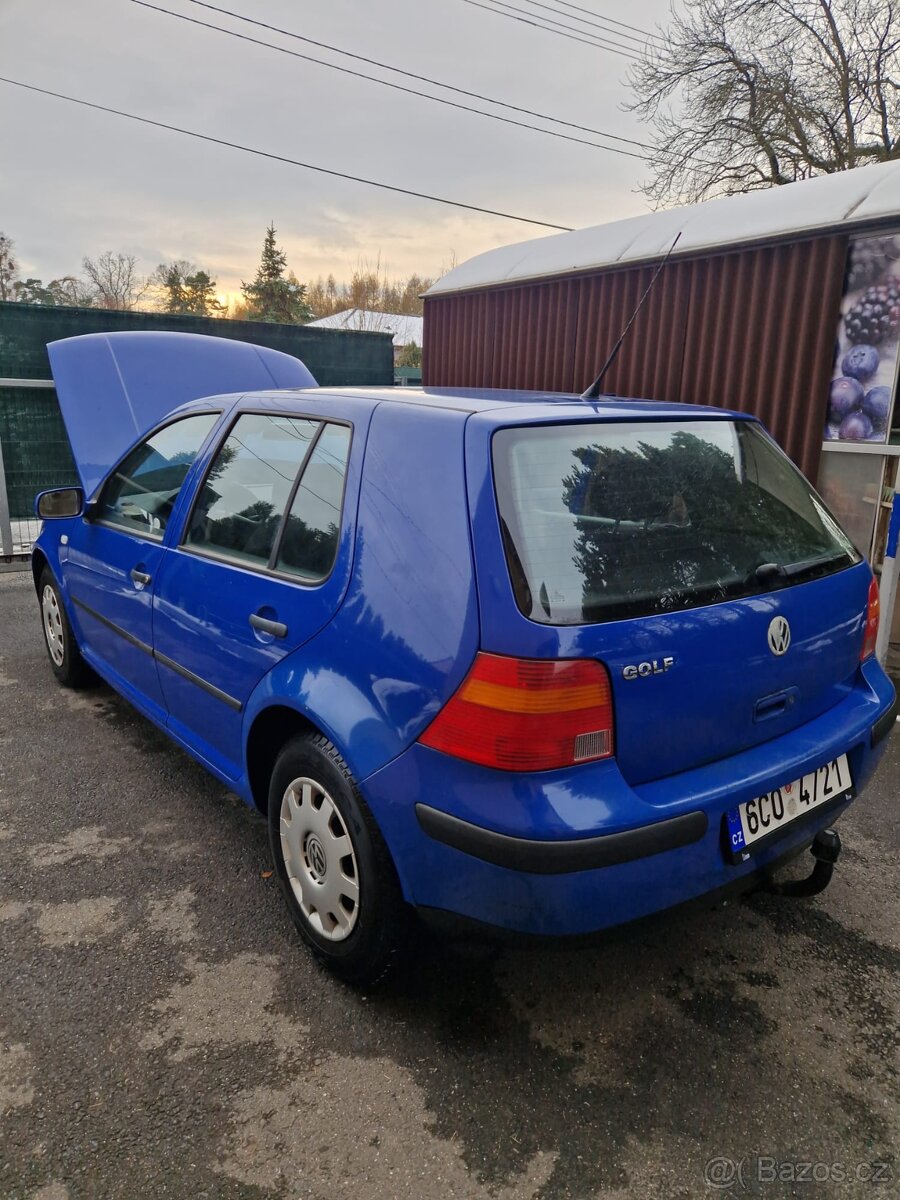Vw GOLF 1.4 16V benzín - 3