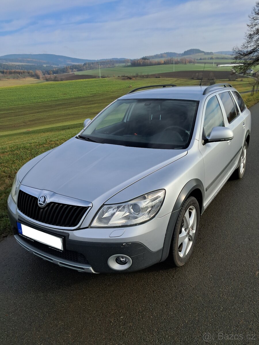 Škoda Octavia 4x4 Scout 2.0 Tdi 103kw Cr - 3