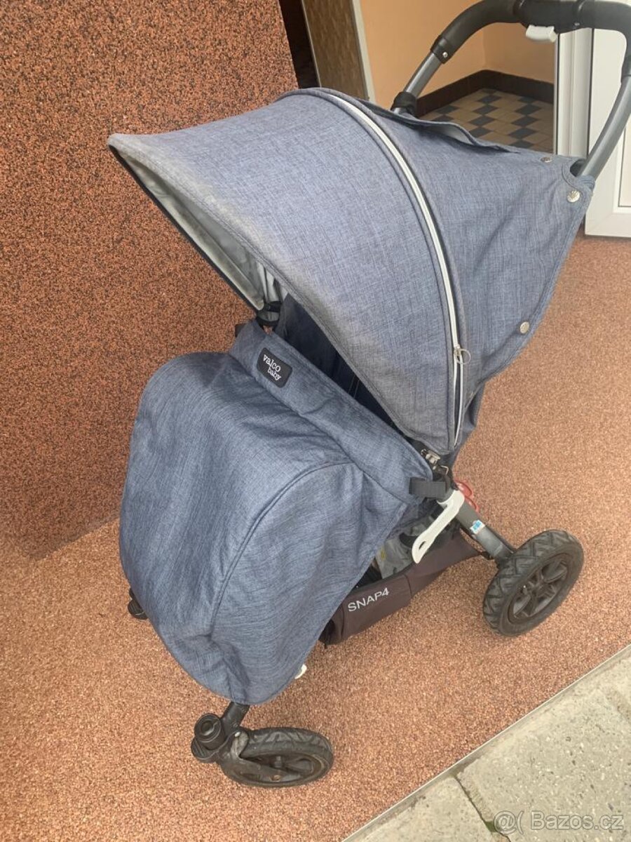 LEHKÝ SPORTOVNÍ KOČÁREK VALCO SNAP 4 - 3