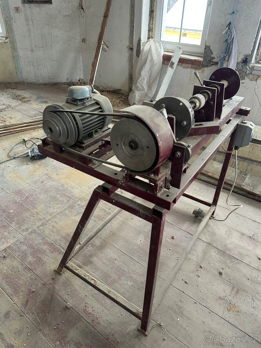 Soustruh - 3