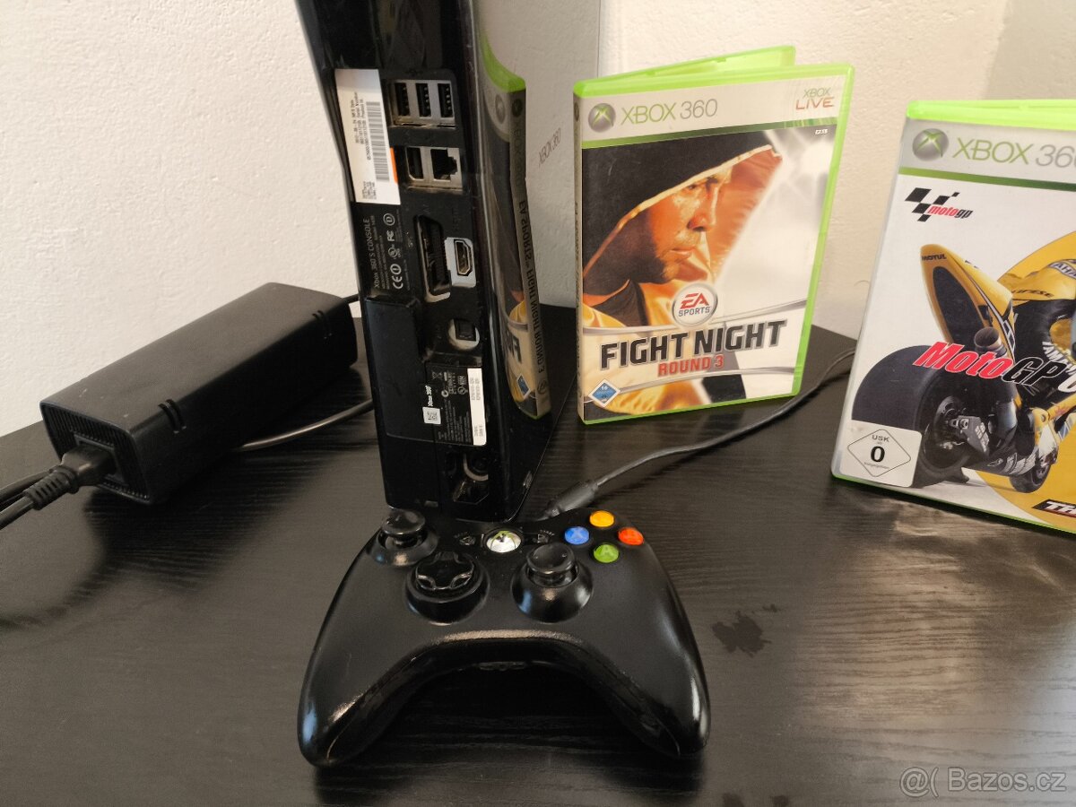 Xbox 360 Slim 1x ovladač 2x hra 250gb hdd - 3