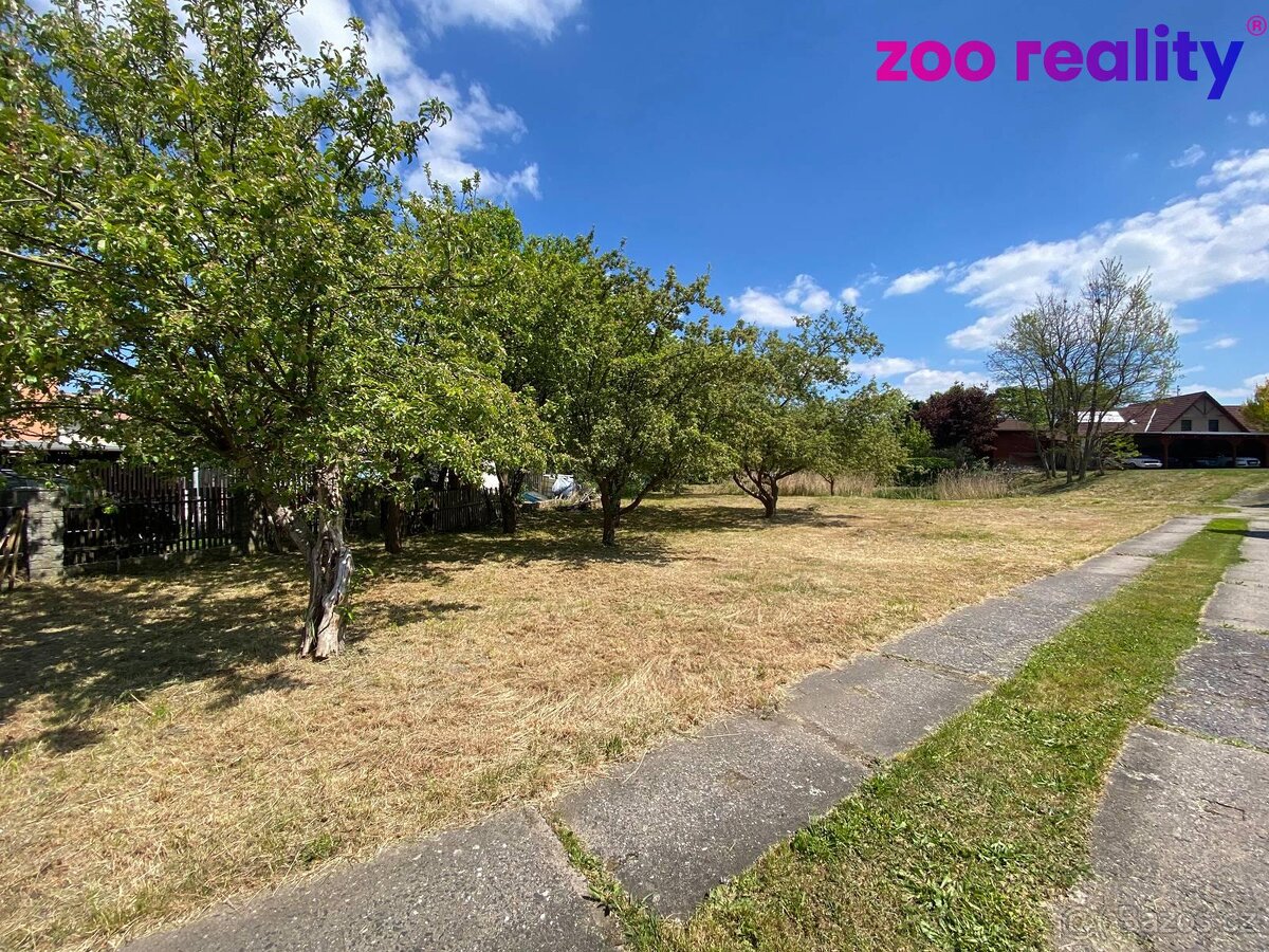 Prodej, stavební pozemek 1.327 m2, Březenec - 3