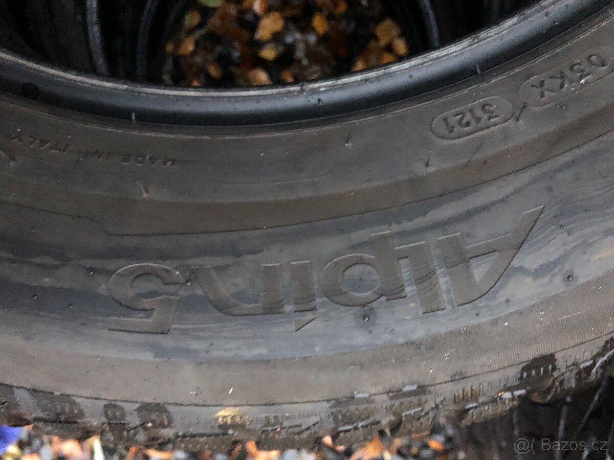 Pneu Michelin Alpin5 215/65R17 - 3