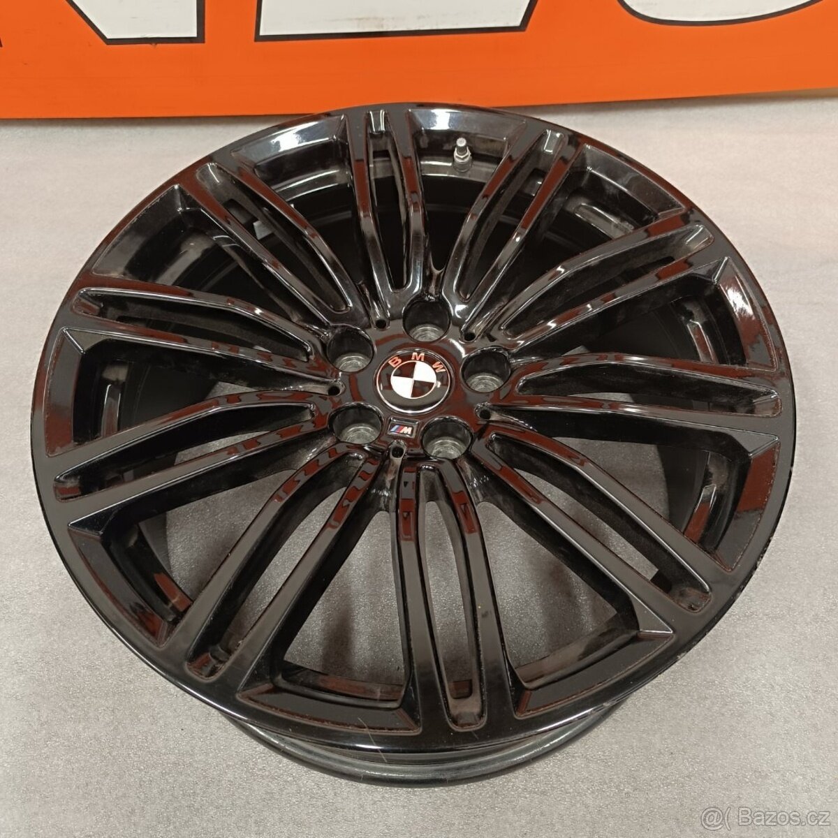 Alu kola BMW 5 (G30, G31) 8Jx19'', 5x112, ET30 - 3