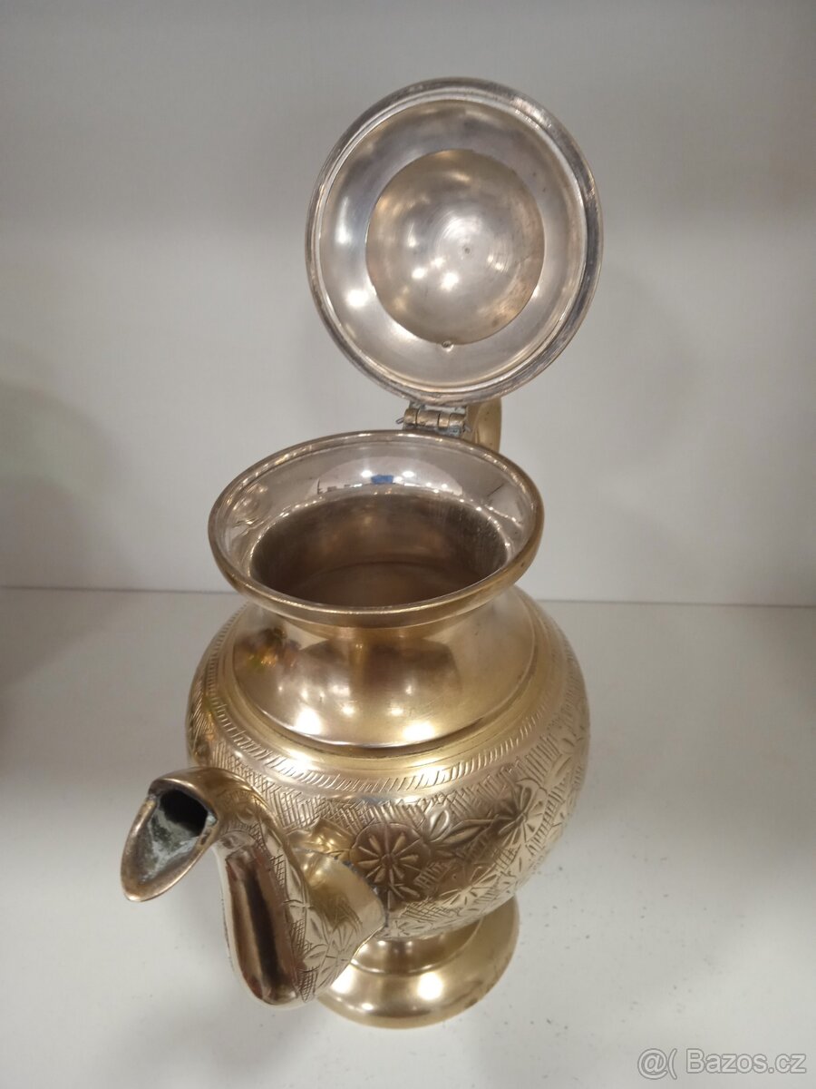 ČAJOVÁ SOUPRAVA - 3