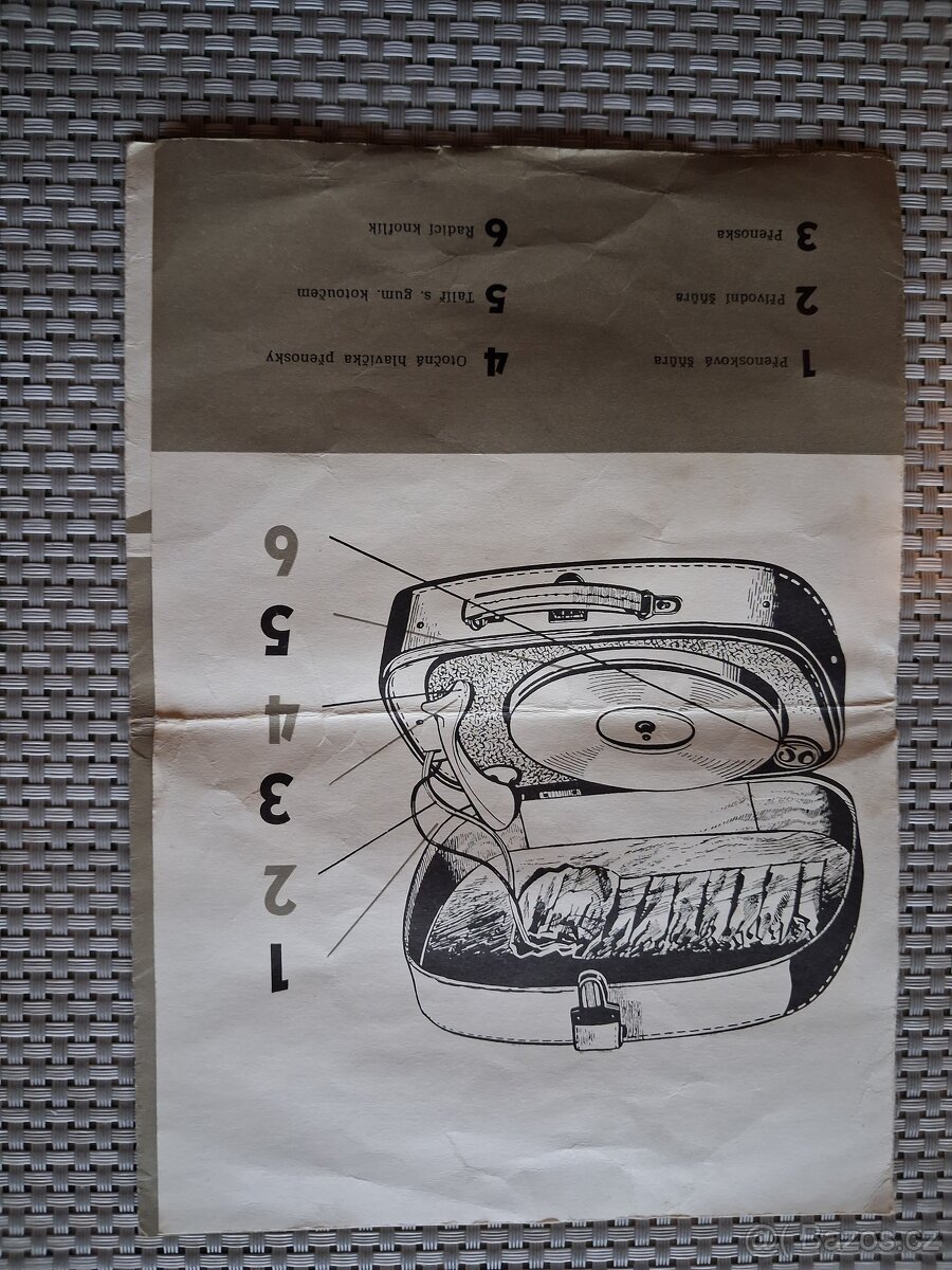 Kufříkový gramofon Supraphon - 3