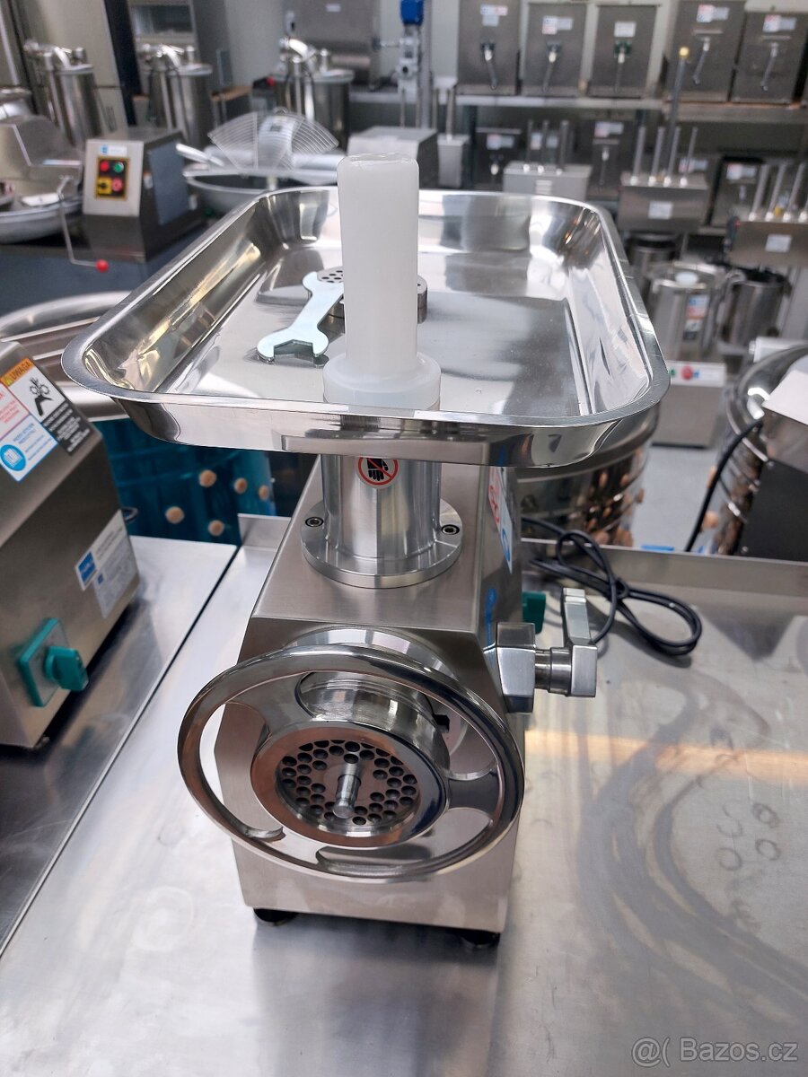 Mlýnek na maso 22 Řeznický vlček, Řezačka masa 22 - 3