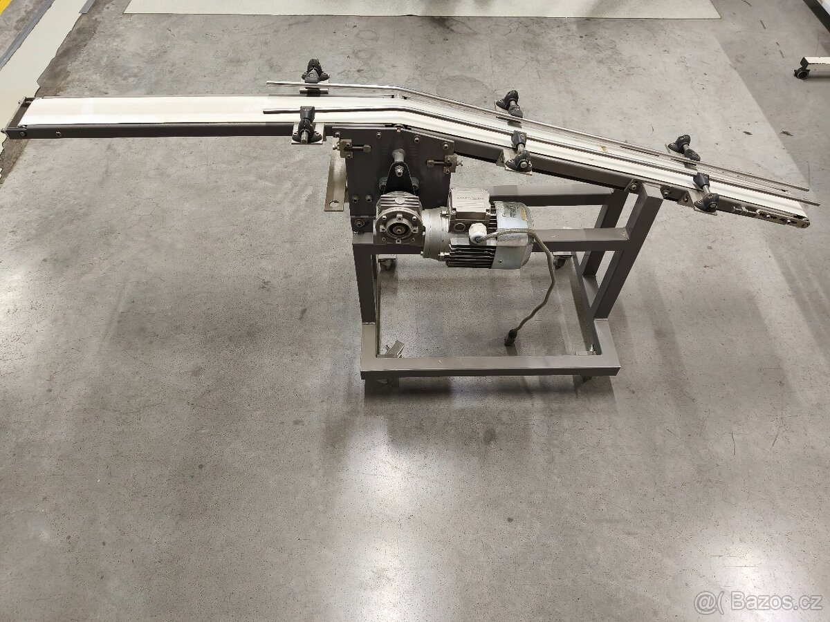 BALICÍ STROJ BHL110 (VOLPAK S-130-D) - 3