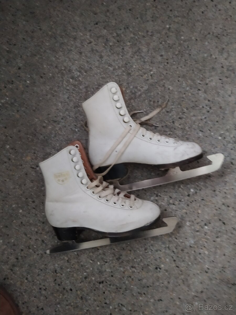 dívčí brusle vel.19 a vel. 22 - 3