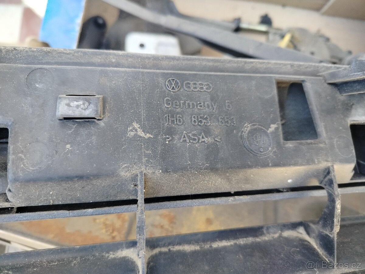 Maska VW Golf MK3 - 3