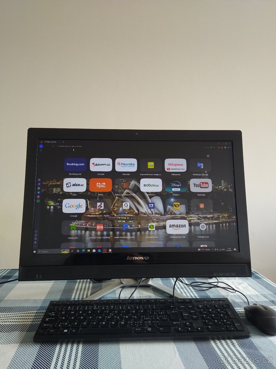 Počítač Lenovo all in one - 3