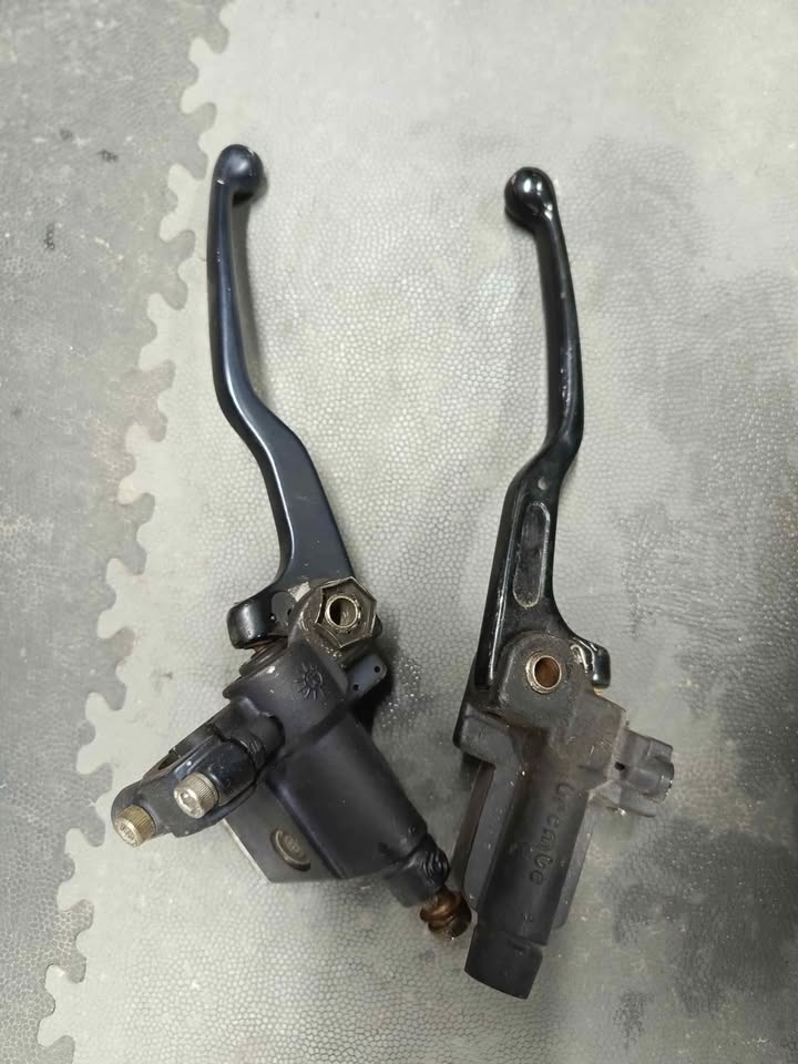 Páčka spojková brzdová primár pumpa Brembo - 3