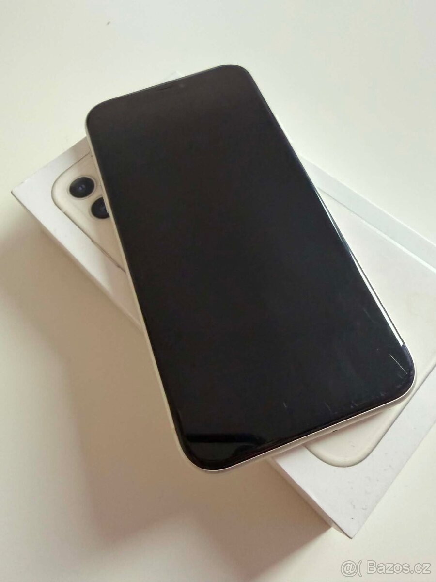 iPhone 11 - 3