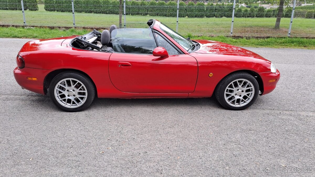 Mazda mx-5 - 3