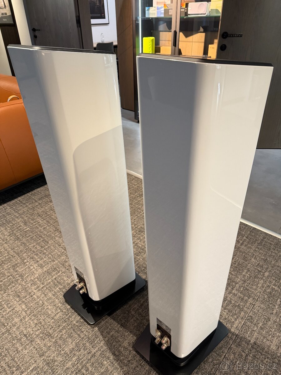 ELAC Vela FS 408 - Bílý lesk - 3