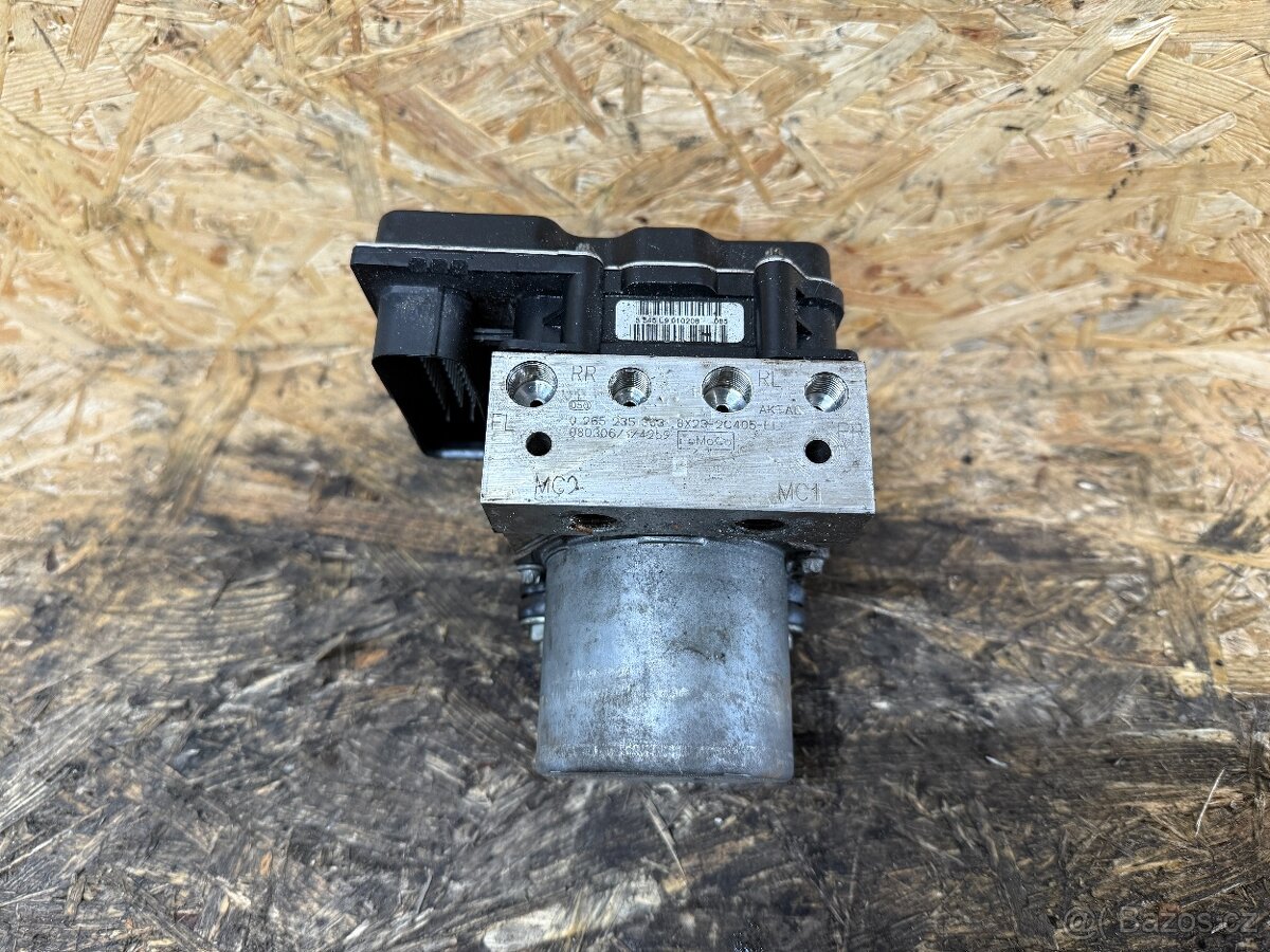 ŘÍDICÍ JEDNOTKA ABS JAGUAR XF 8X23-2C405-EE - 3