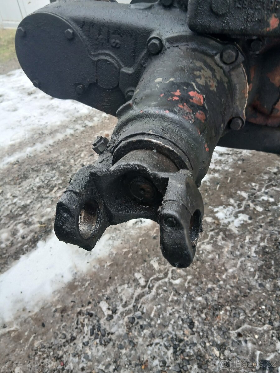 TATRA 148 HLAVNÍ PŘEVODOVKA - 3