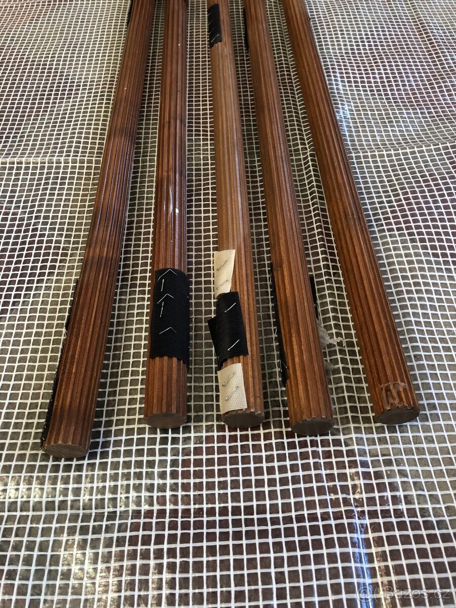 Dřevěné konzolové garnýžové tyče na závěsy záclony (NP028) - 3