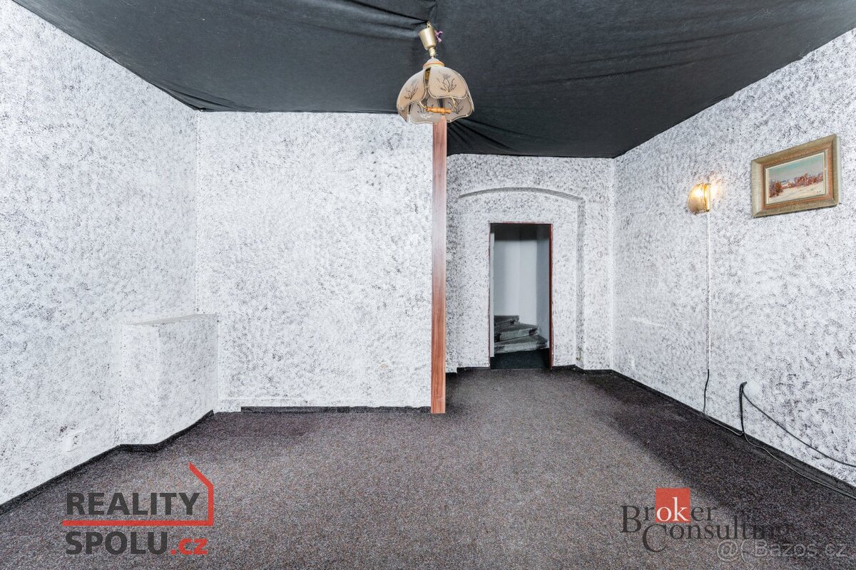 Prodej, komerční/ostatní, 145 m2, Varšavská, 36001 Karlovy V - 3