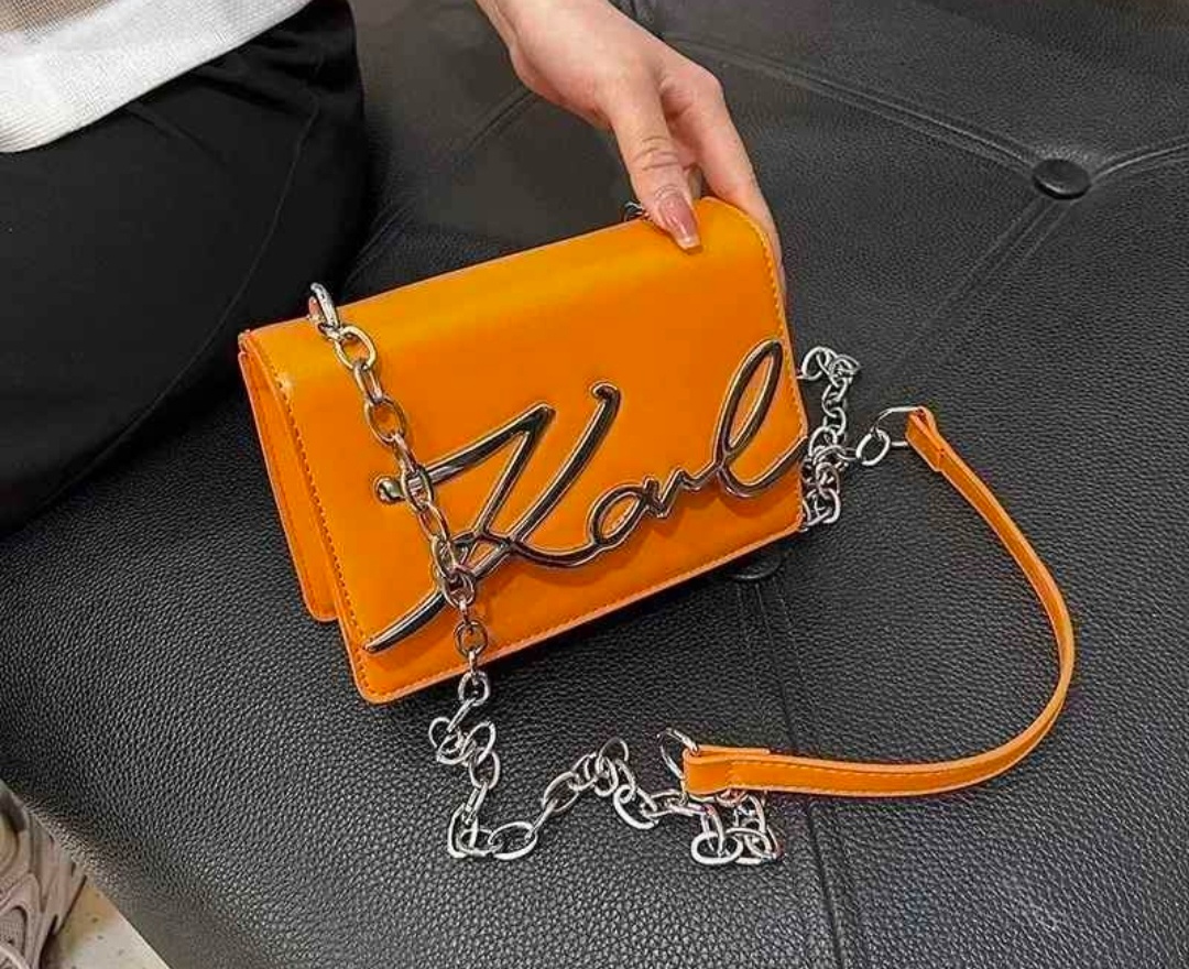 Krásná kabelka Karl - 3