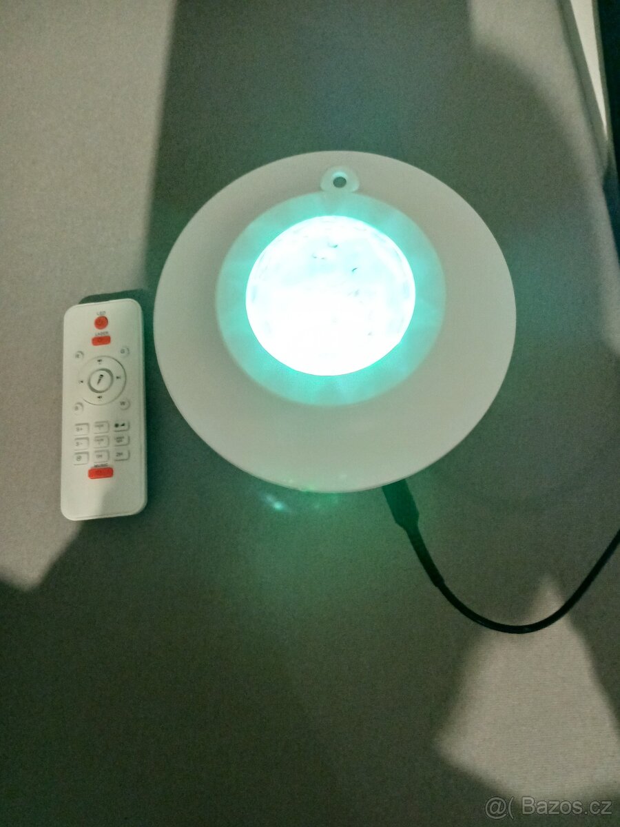 Lampička měnící barvy - 3